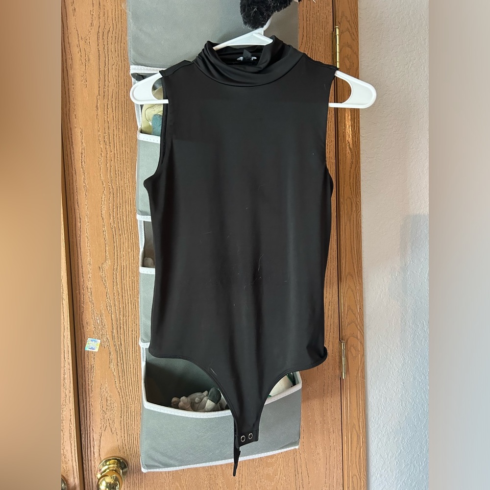 express black bodysuit